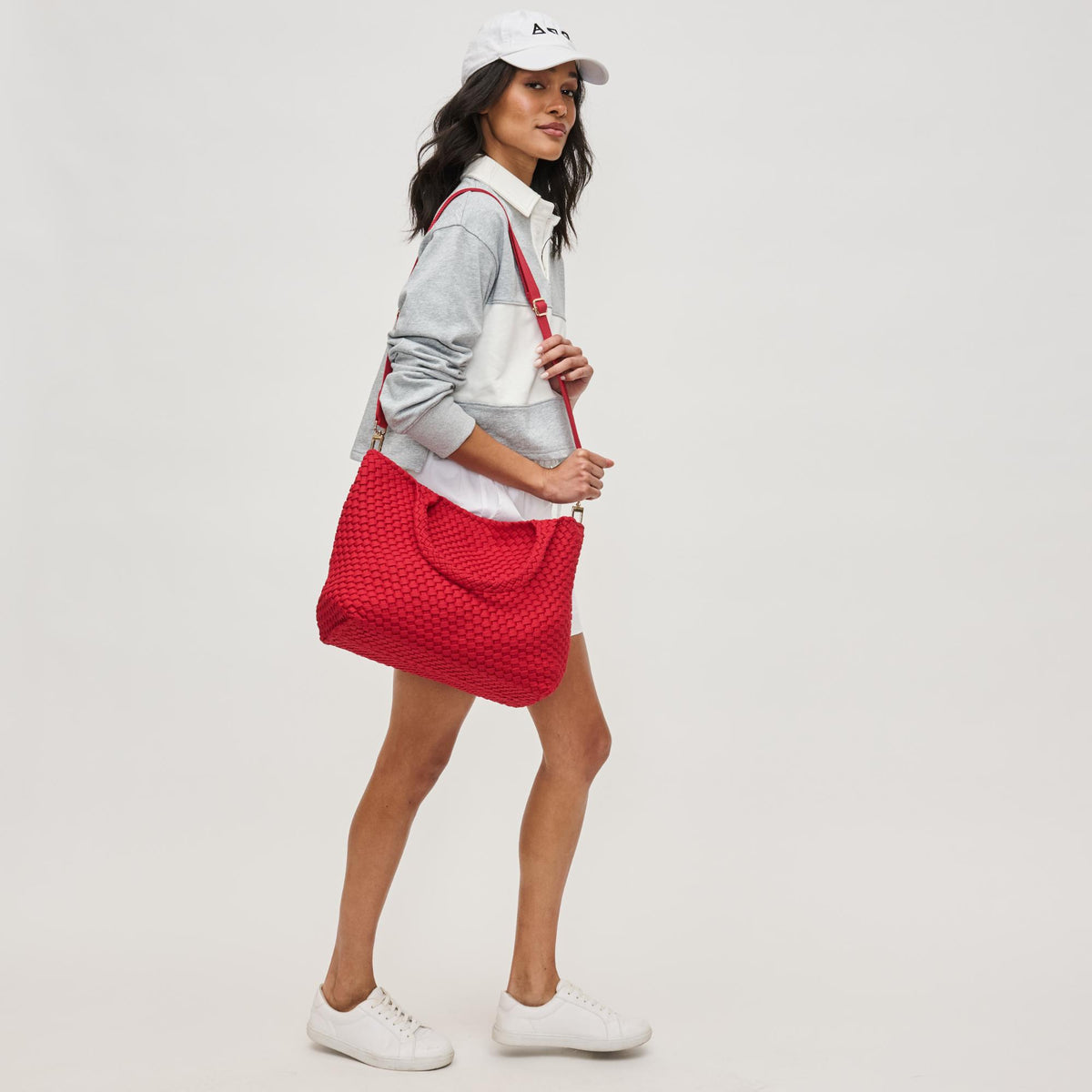 Woman wearing Red Sol and Selene Sky&#39;s The Limit - Medium Sustainable Tote 841764111645 View 4 | Red