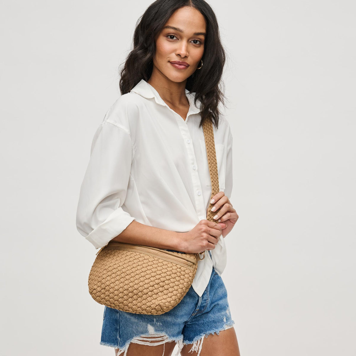 Woman wearing Nude Sol and Selene Ethereal - Woven Sustainable Crossbody 841764111546 View 3 | Nude