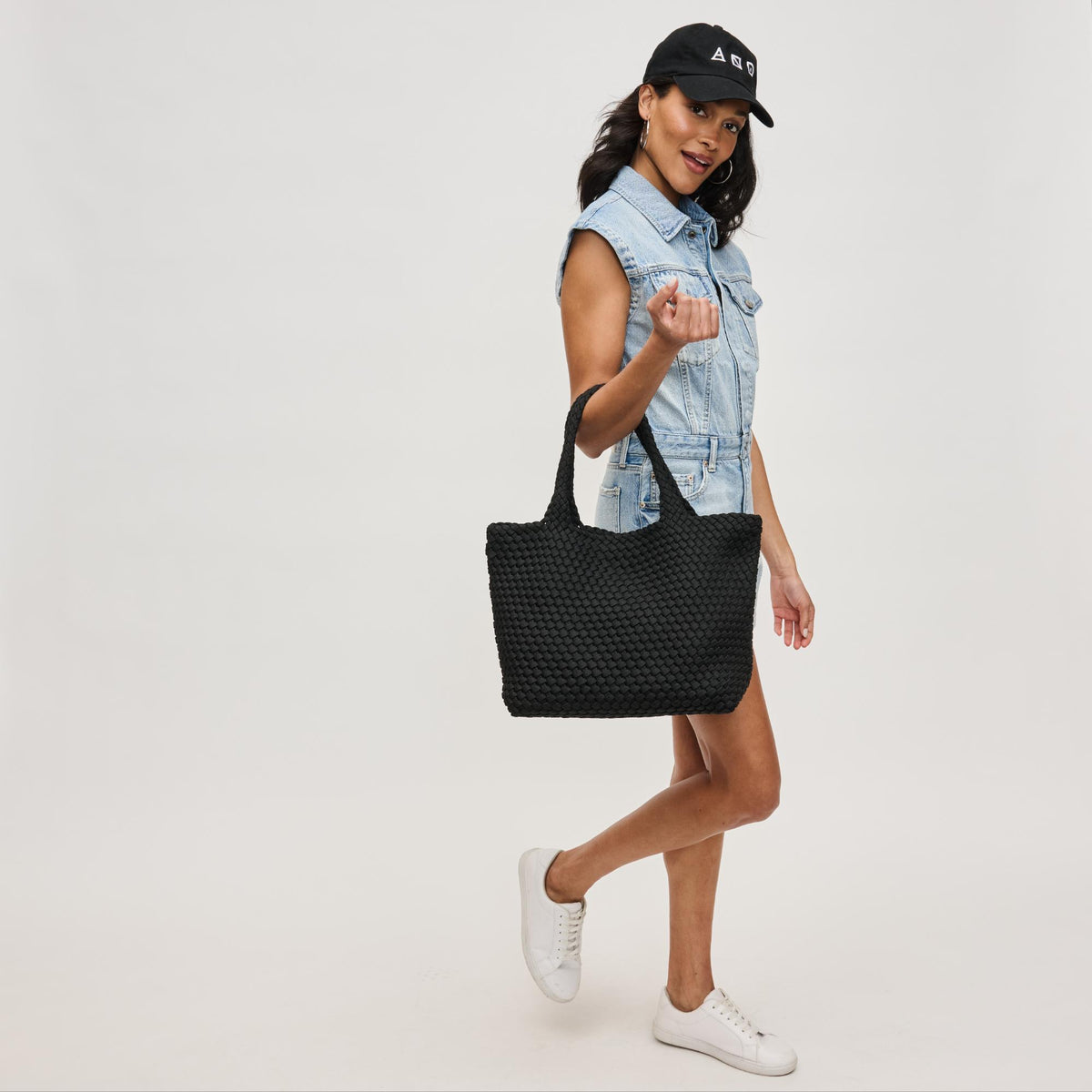 Woman wearing Black Sol and Selene Sky&#39;s The Limit - Medium Sustainable Tote 841764111591 View 3 | Black