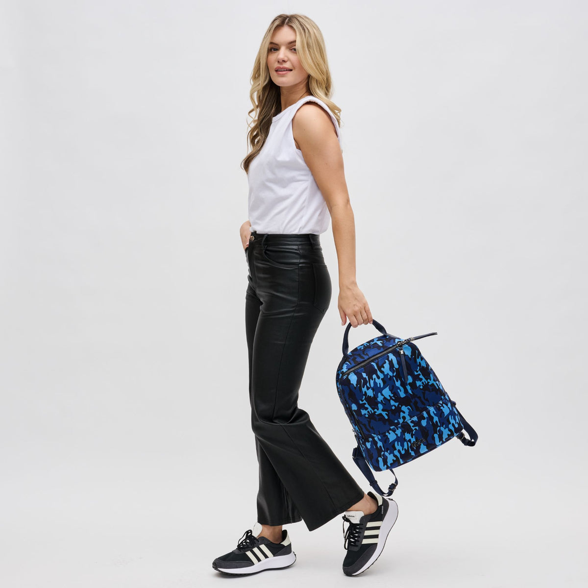 Woman wearing Navy Camo Sol and Selene Cloud Nine Backpack 841764105507 View 4 | Navy Camo