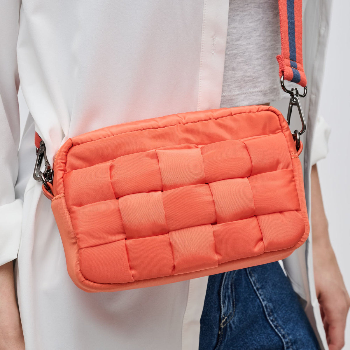 Woman wearing Tangerine Sol and Selene Inspiration - Woven Nylon Crossbody 841764107907 View 4 | Tangerine