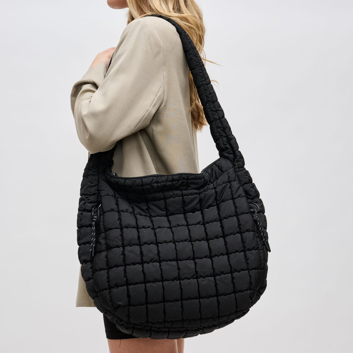 Woman wearing Black Sol and Selene Revive Hobo 841764108539 View 4 | Black