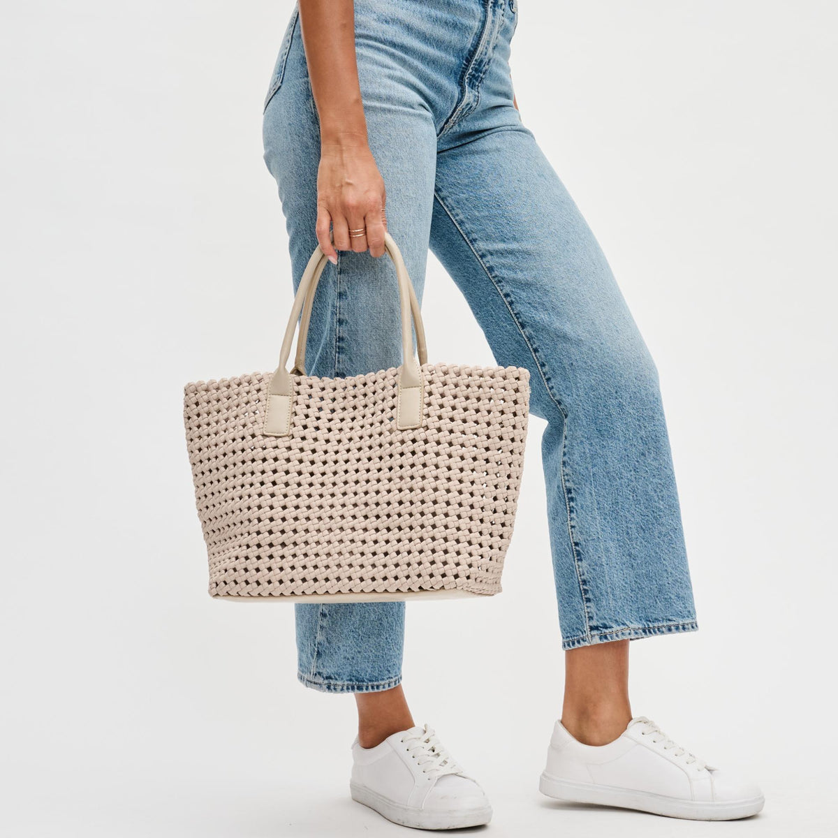 Woman wearing Nude Sol and Selene Solstice - Medium Tote 841764109949 View 3 | Nude