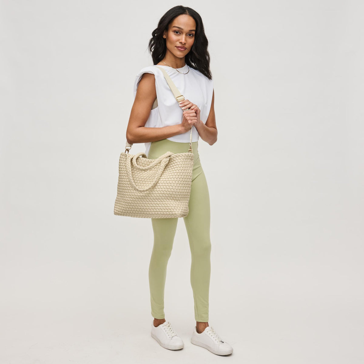 Woman wearing Beige Sol and Selene Sky&#39;s The Limit - Medium Sustainable Tote 841764111584 View 4 | Beige