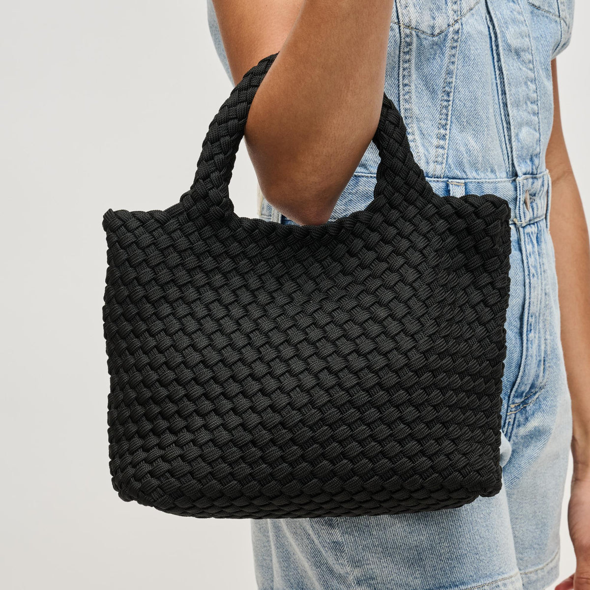 Woman wearing Black Sol and Selene Sky&#39;s The Limit - Small Sustainable Crossbody 841764111690 View 4 | Black