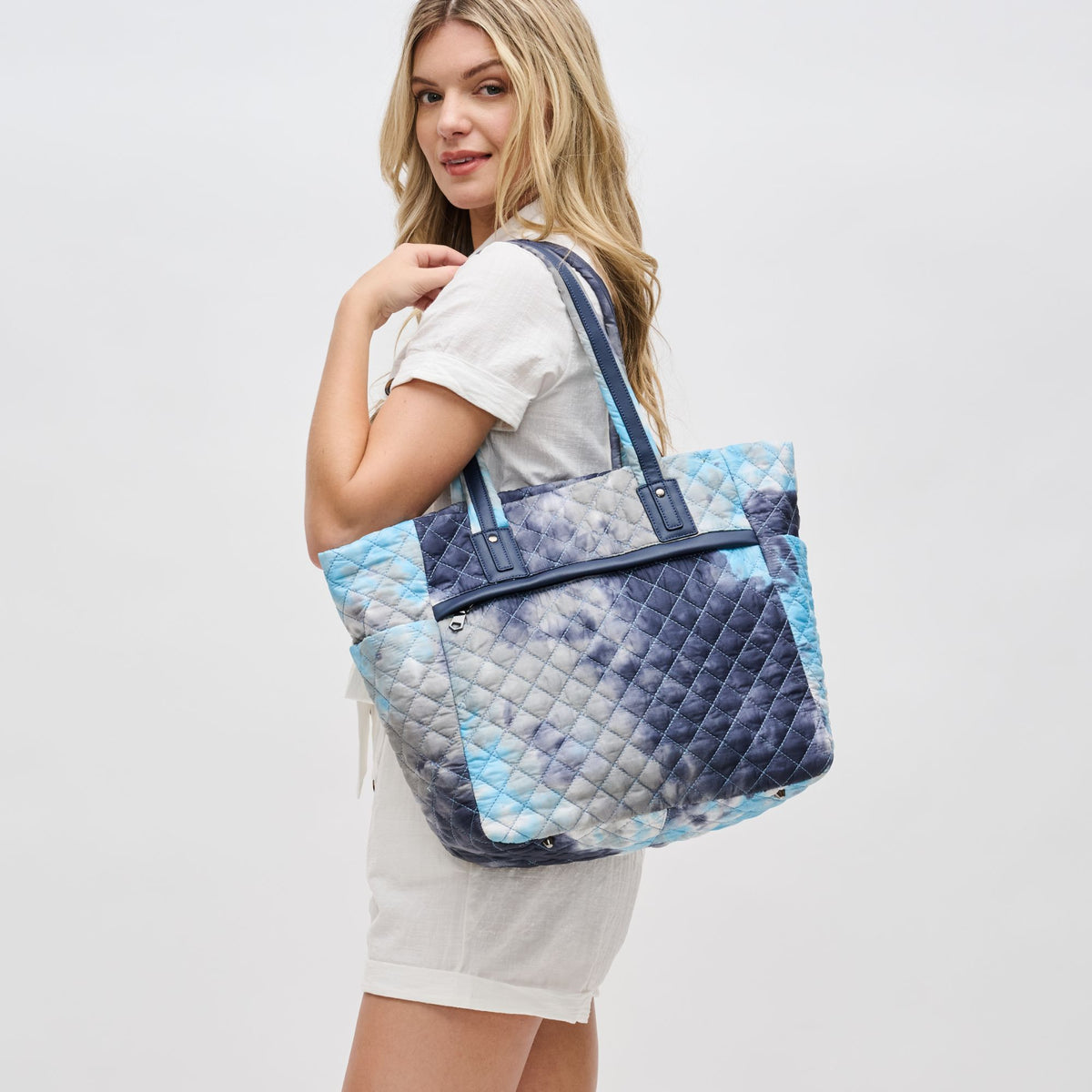 Woman wearing Denim Multi Sol and Selene No Filter Tote 841764105255 View 1 | Denim Multi