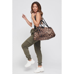 Woman wearing Leopard Sol and Selene Secret Weapon Weekender 841764105187 View 3 | Leopard